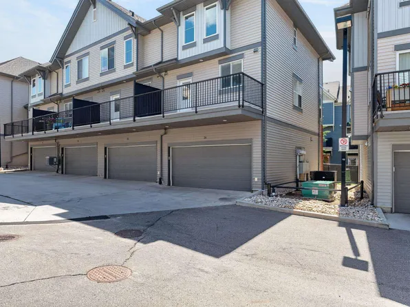 655 Watt Blvd SW #24, Edmonton, AB T6X 0Y2