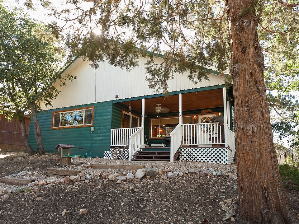 1st image of 743 Villa Grove Ave