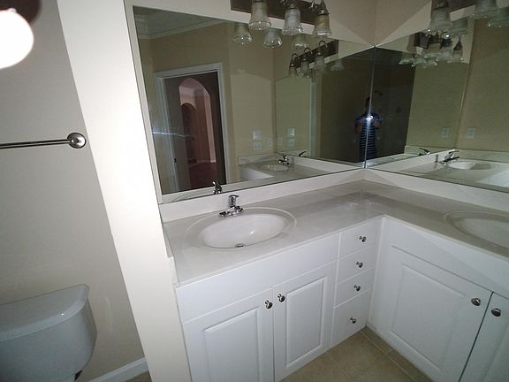 Double sink bathroom.