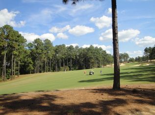 12 Middlebury Rd, Pinehurst, NC 28374