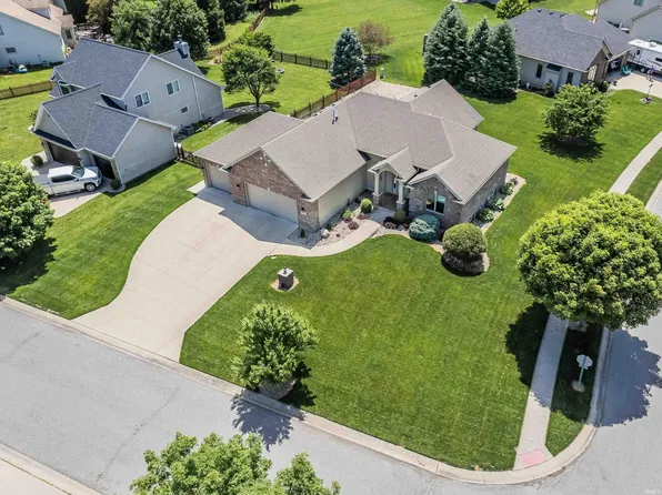 14531 Settlers Trl, Leo, IN 46765