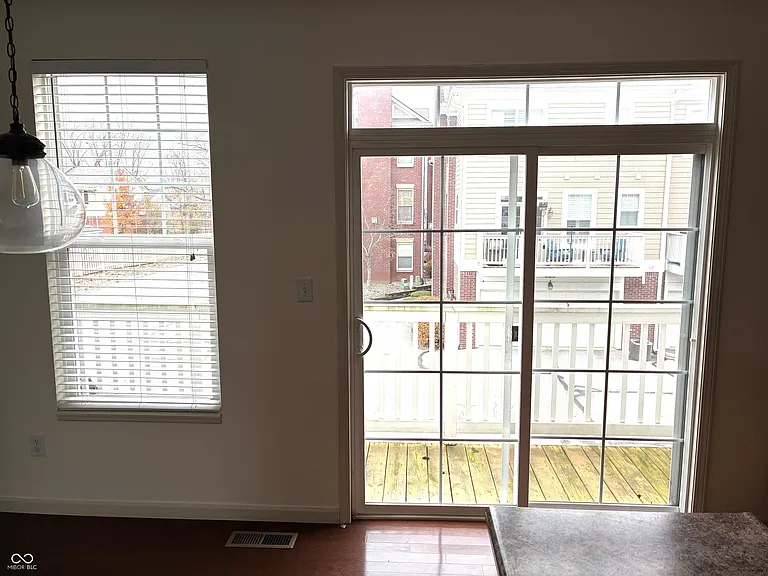 420 W Main St — Photo 17