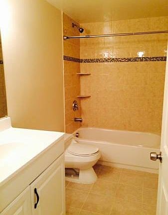 2 bedroom apartment in basement (bathroom)