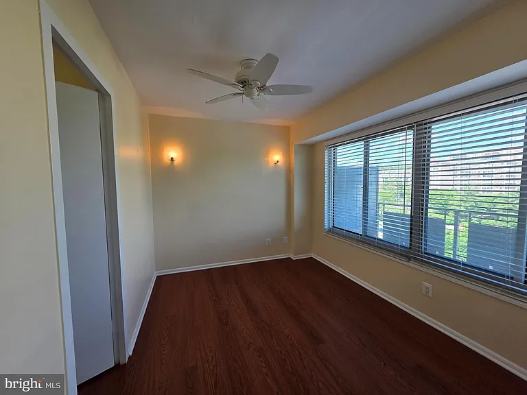 5340 Holmes Run Pkwy #709 — Photo 8