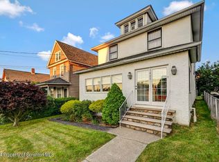 1425 S Webster Ave, Scranton, PA 18505