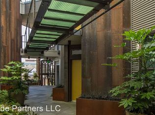 3104 S Day St APT 204, Seattle, WA 98144