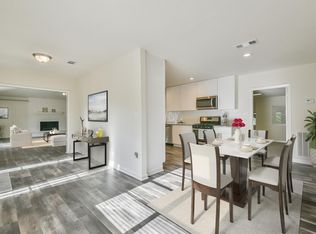 129 3rd St, San Leon, TX 77539