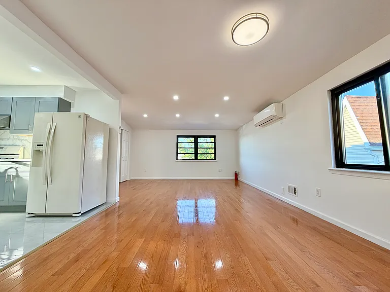 216 Monahan Ave #2 — Photo 8