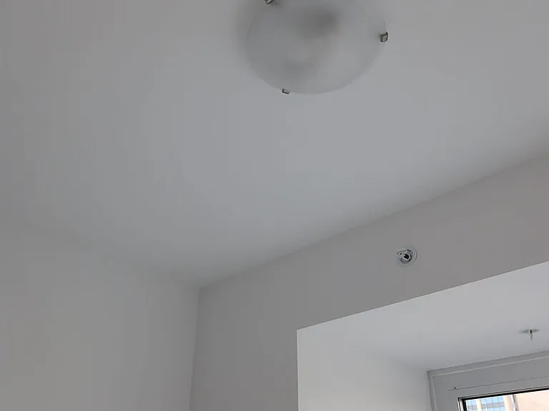 75 James St S #612 — Photo 11