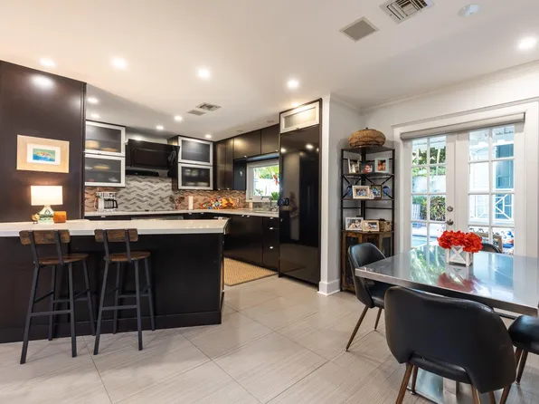 919-921 Thomas St, Key West, FL 33040