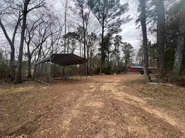 296 County Road 4613, Troup, TX 75789