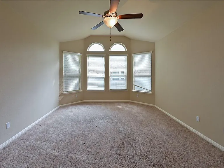 100 Lake Mineral Wells Dr — Photo 29