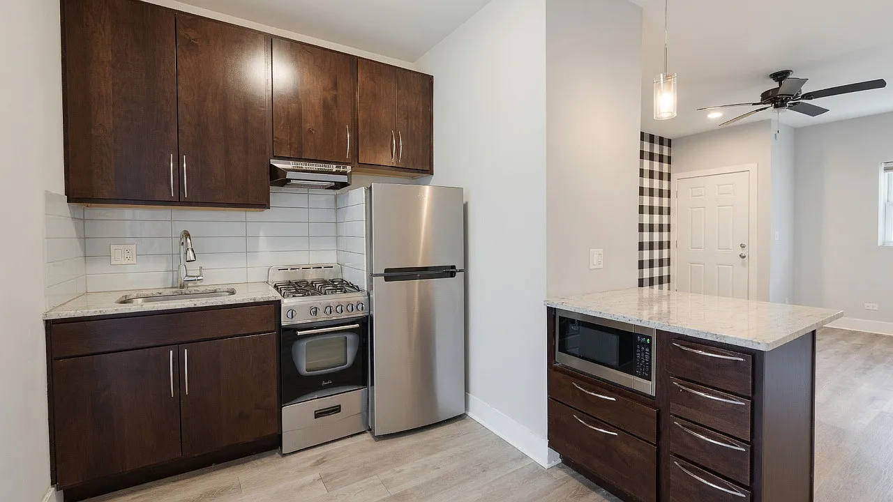 Studio, $1,625 — Photo 1