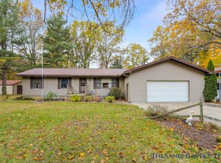 1459 S Barnes Rd, Muskegon, MI 49442