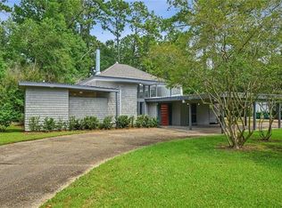 1229 W Presidents Dr, Covington, LA 70433
