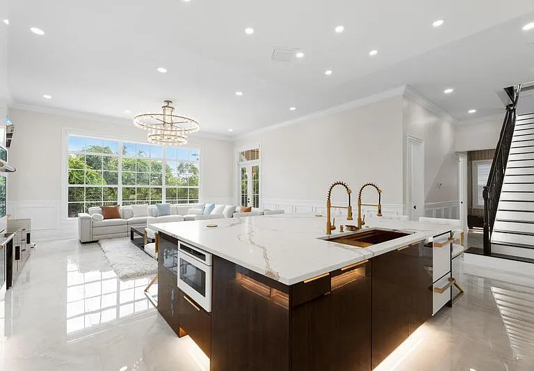 112 Tulip Tree Ct — Photo 13