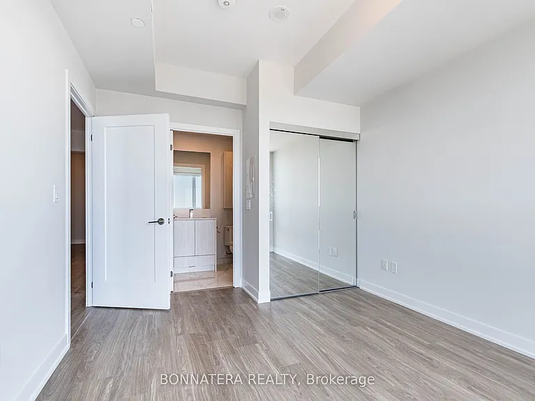 430 Square One Dr #4309 — Photo 21