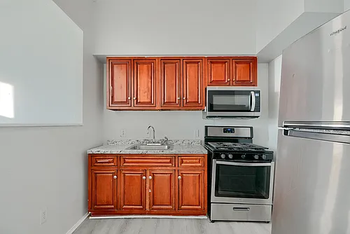 800 N Fulton Ave #A Photo 1