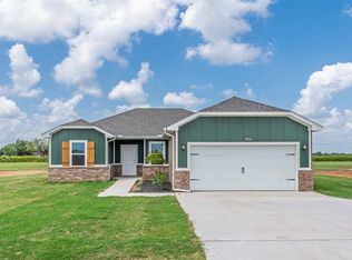 1014 Prairie Dr, Tuttle, OK 73089