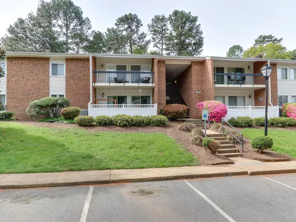 4513 Edwards Mill Rd APT C, Raleigh, NC 27612