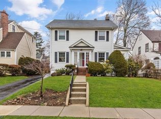 921 Ridgewood Rd, Millburn, NJ 07041