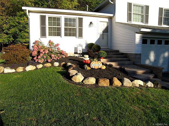 2nd image of 306 Applewood Ln