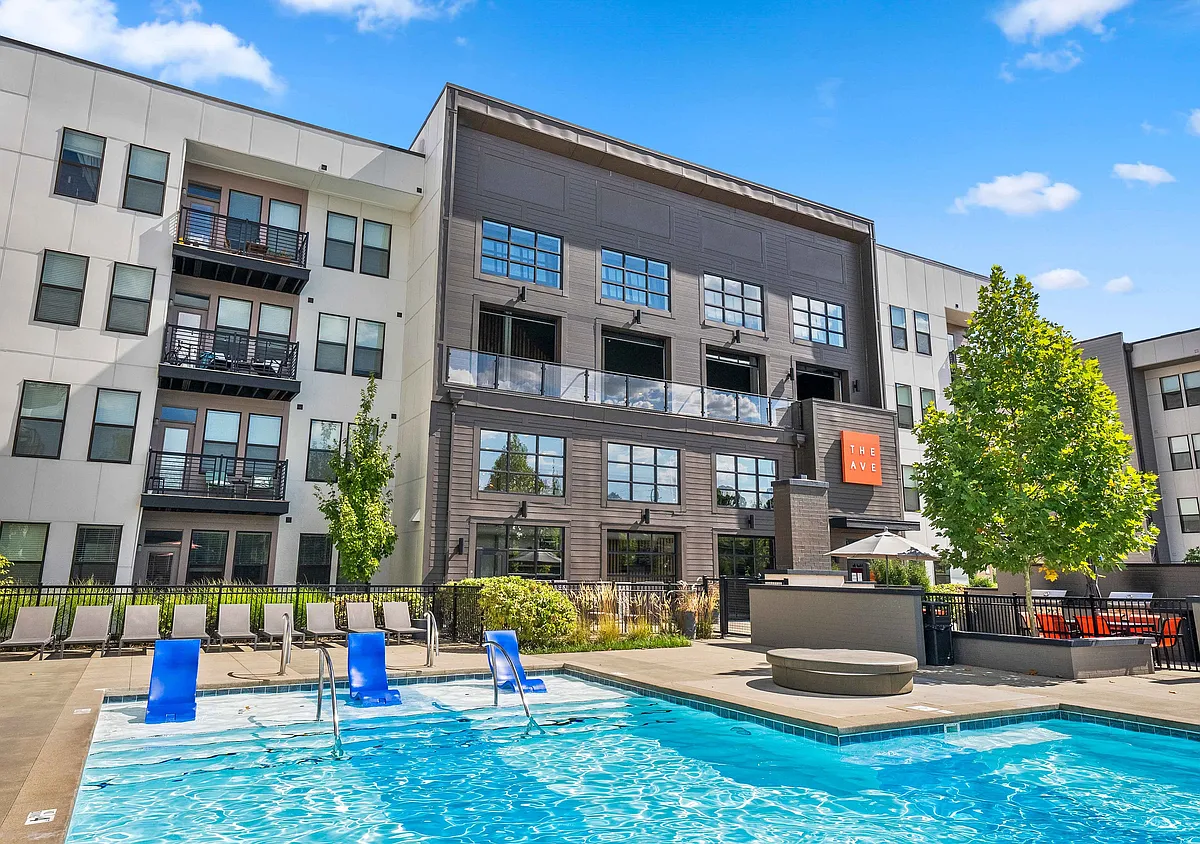 Quiet residential street in Clintonville with easy access to OSU and Downtown Columbus. - The Ave