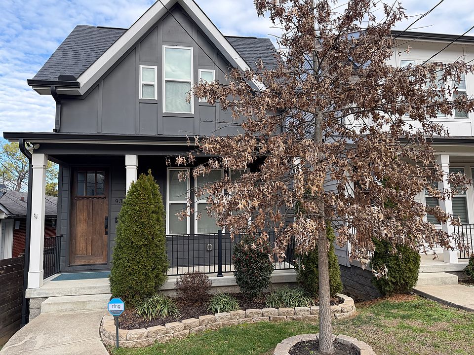 1st image of 932 31st Ave N