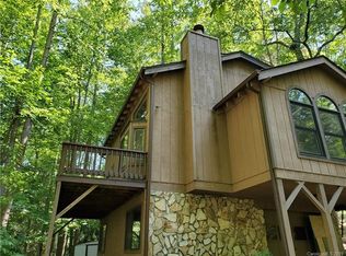 217 Azalea Dr, Maggie Valley, NC 28751