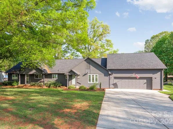 235 Commodore Loop, Mooresville, NC 28117
