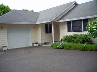 11633 SE Stanley Ave, Milwaukie, OR