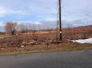 Lake Rd #3, Oshkosh, WI 54902