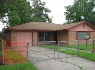 7427 Alderson St, Houston, TX 77020