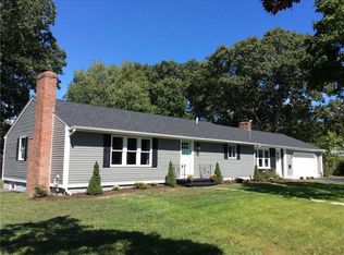100 Oakdale Rd, North Kingstown, RI 02852