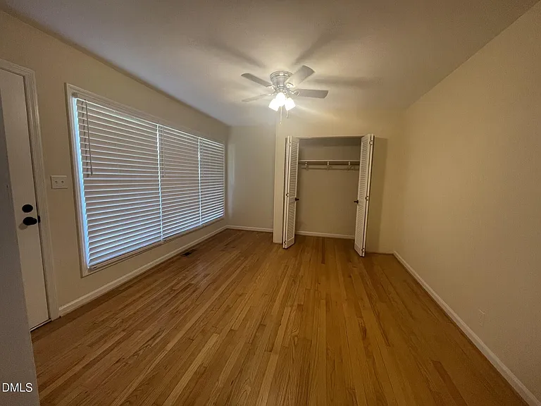 384 E Wimberly St — Photo 12