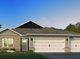 153 Oak Valley Ct, Newark, OH 43055