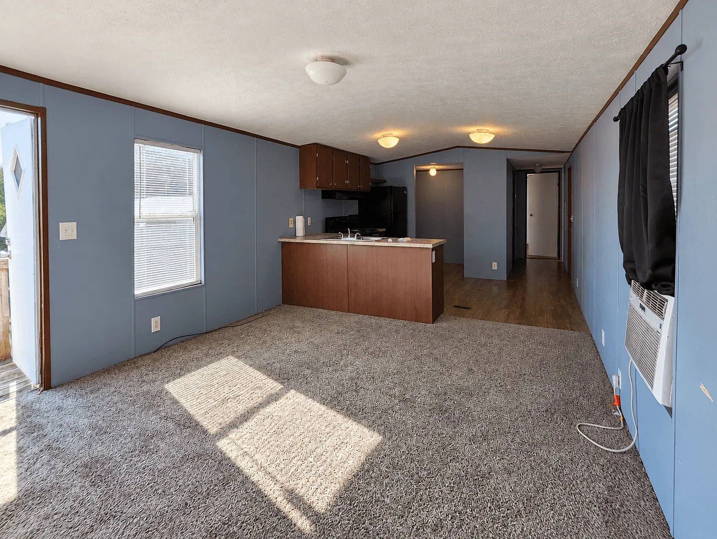 102 Bakersby - living room and kitchen