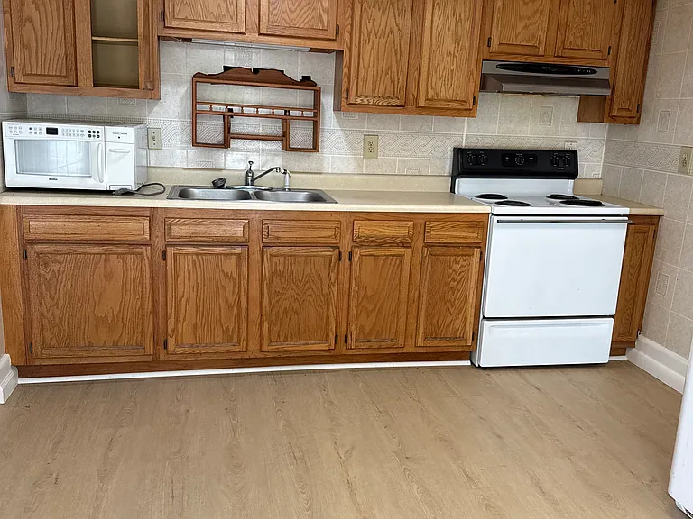 913 Industrial Ave #A — Photo 1