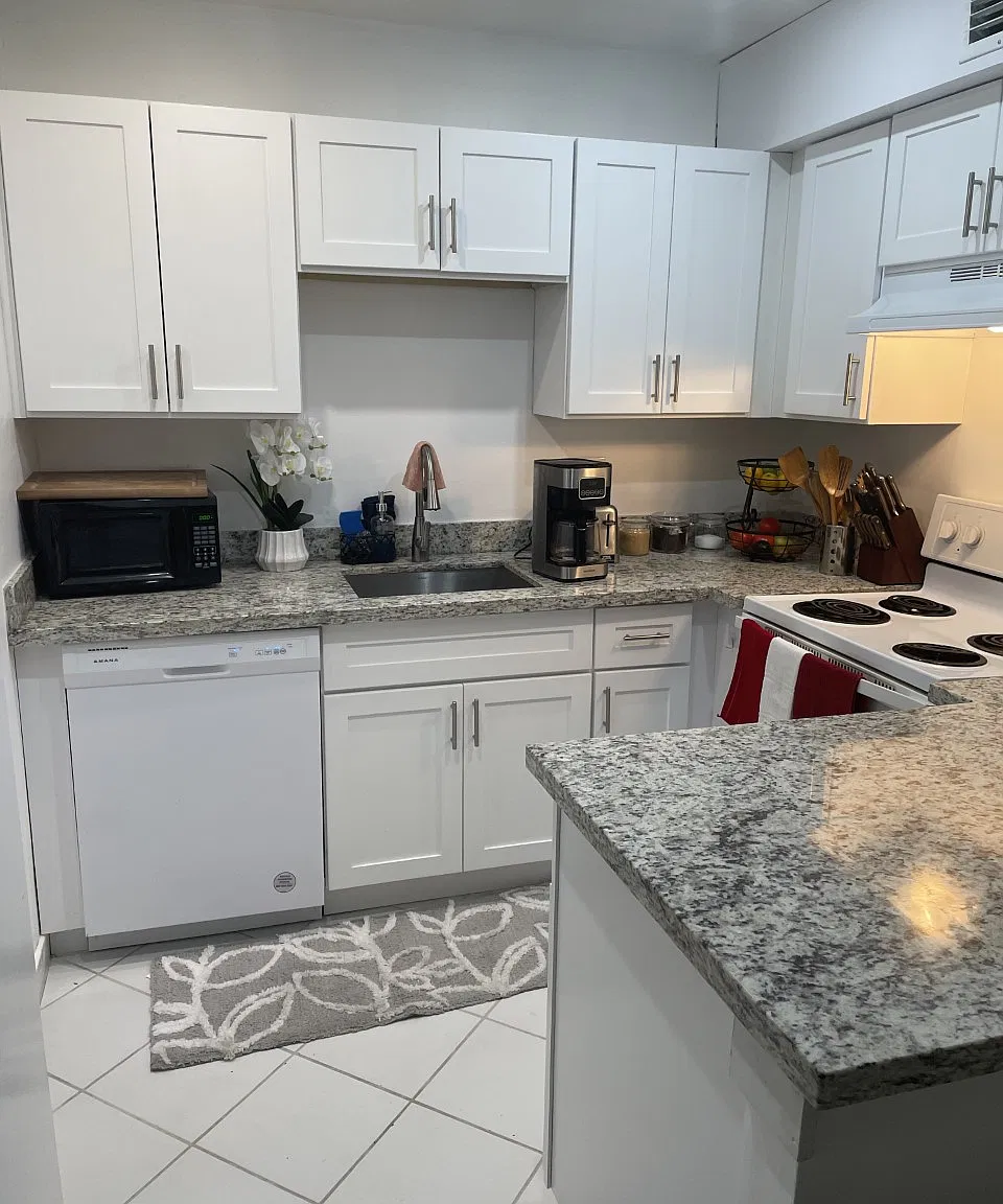 1 bed, 1.5 bath, 800 sqft, $1,500 — Photo 4