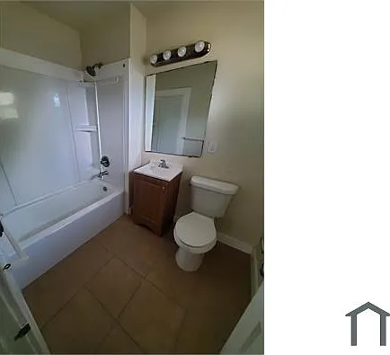 1419 E Main St #1419 — Photo 6