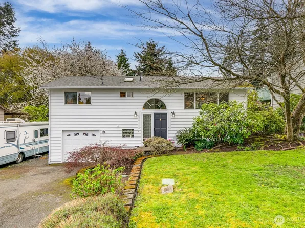 3302 177th Place SW, Lynnwood, WA 98037