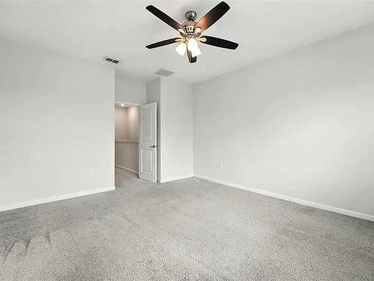 9944 Red Eagle Dr — Photo 28