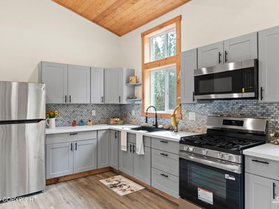 37020 Scout Lake Loop Rd, Sterling, AK, 99672