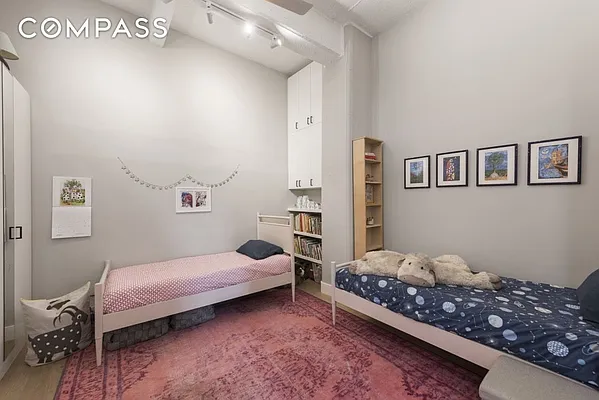 Sold by Compass | media 8