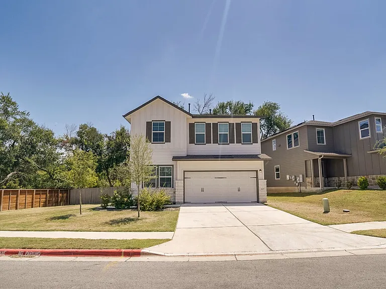 1109 Winnie Dr — Photo 1