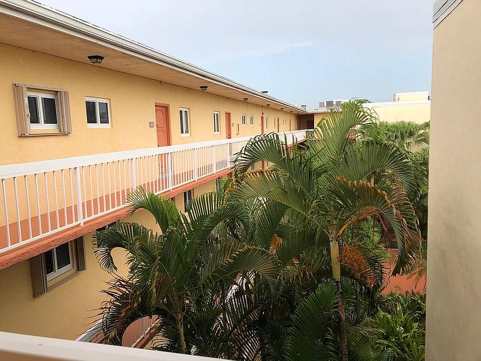 1st image of 7850 Camino Real APT 404