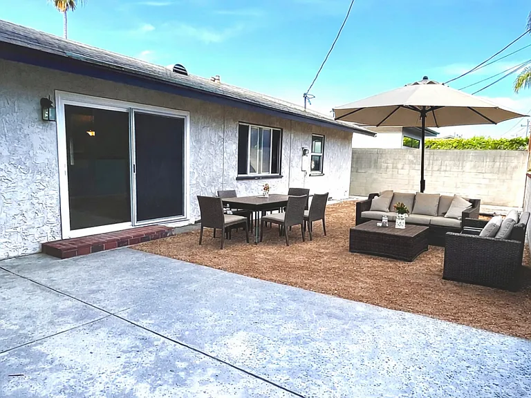 1045 Marvista Ave — Photo 18