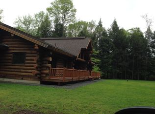 23 Highwood Lane, Equinunk, PA 18431