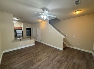 2976 SW 35th Pl APT 95, Gainesville, FL 32608