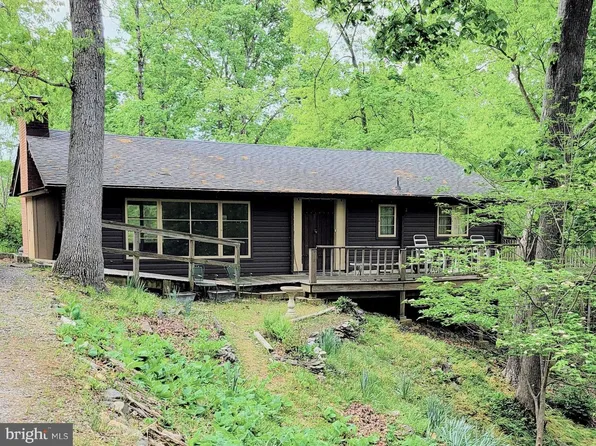 198 Spruce Rd, Front Royal, VA 22630